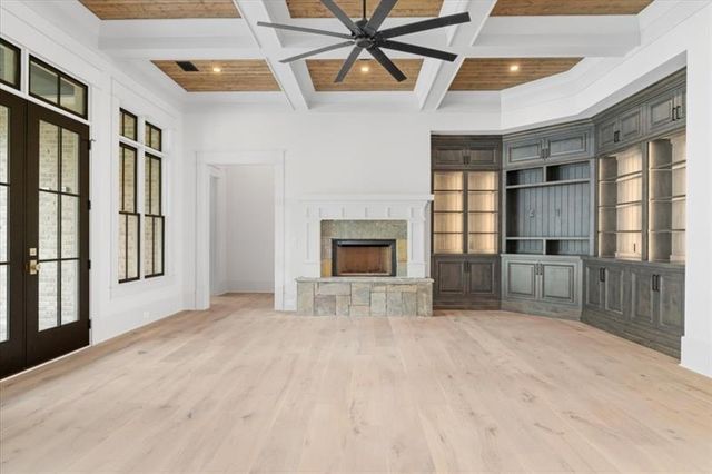 4927 SLATON Drive NW, Acworth, GA 30101