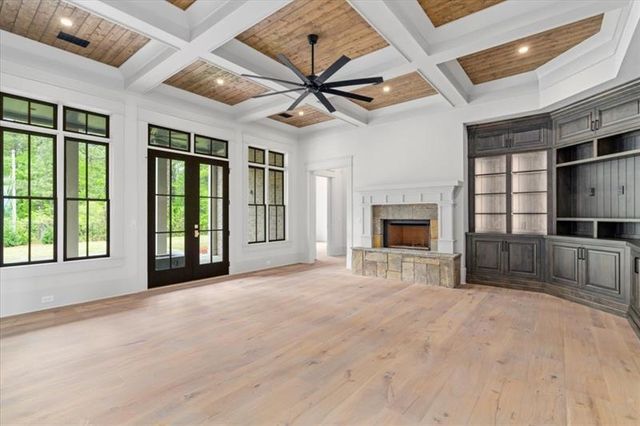 4927 SLATON Drive NW, Acworth, GA 30101