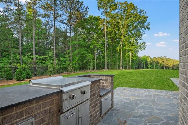 4927 SLATON Drive NW, Acworth, GA 30101