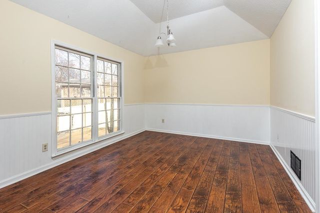 9589 MOSSWOOD LN, Lakeland, TN 38002