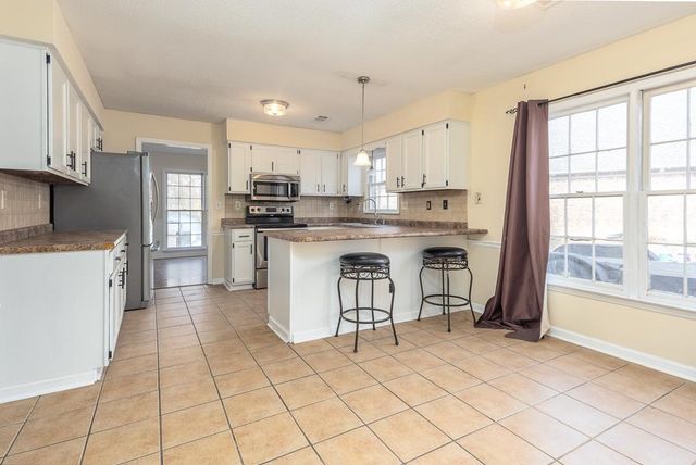 9589 MOSSWOOD LN, Lakeland, TN 38002