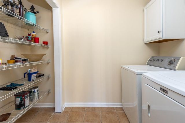 9589 MOSSWOOD LN, Lakeland, TN 38002