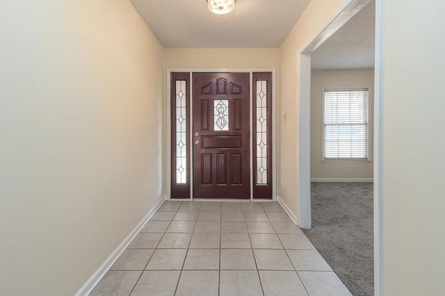 9589 MOSSWOOD LN, Lakeland, TN 38002