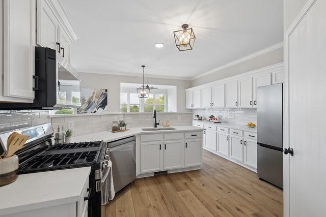 1508 W Ludington Circle, Romeoville, IL 60446