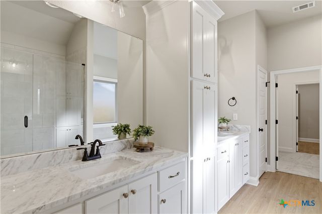 1230 Rylee Lane, Salado, TX 76571