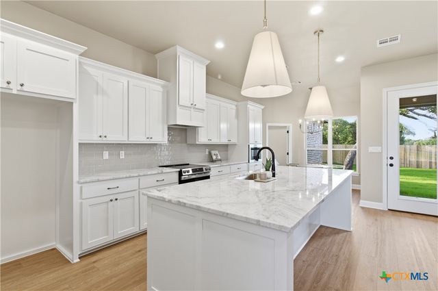 1230 Rylee Lane, Salado, TX 76571