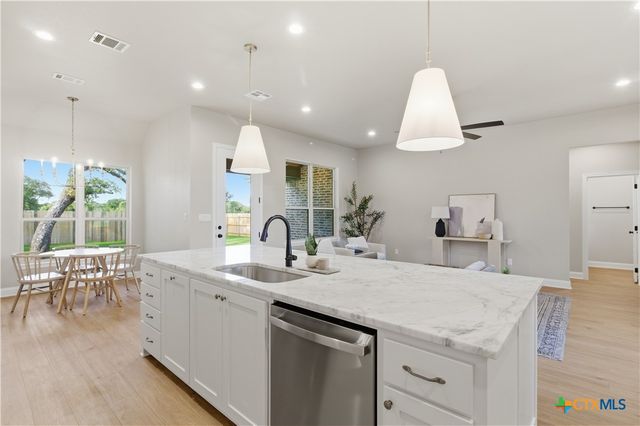 1230 Rylee Lane, Salado, TX 76571