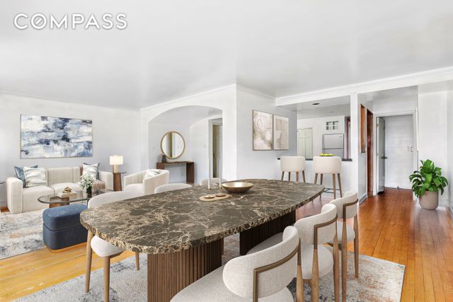101 W 12th Street 15JK, New York City, NY 10011