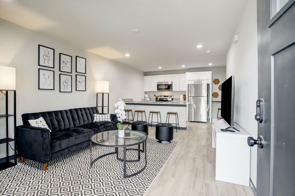 3448 Elgin Street 5, Houston, TX 77004