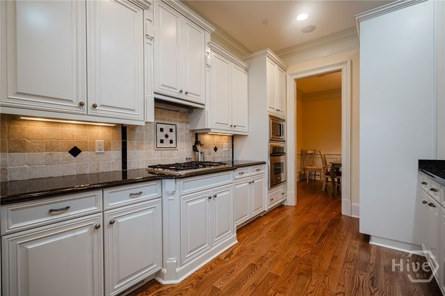 2 Paddington Circle, Savannah, GA 31410