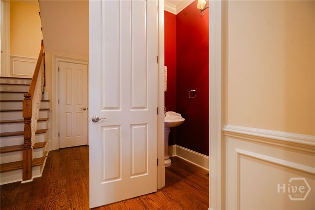 2 Paddington Circle, Savannah, GA 31410