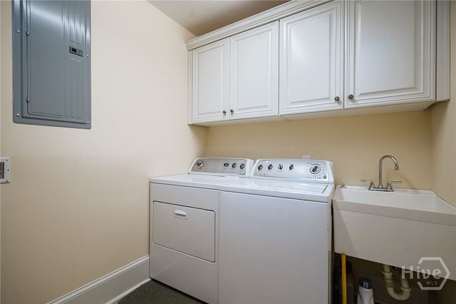 2 Paddington Circle, Savannah, GA 31410