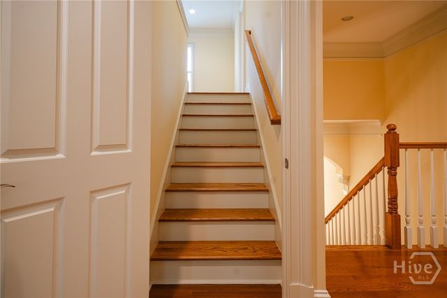 2 Paddington Circle, Savannah, GA 31410