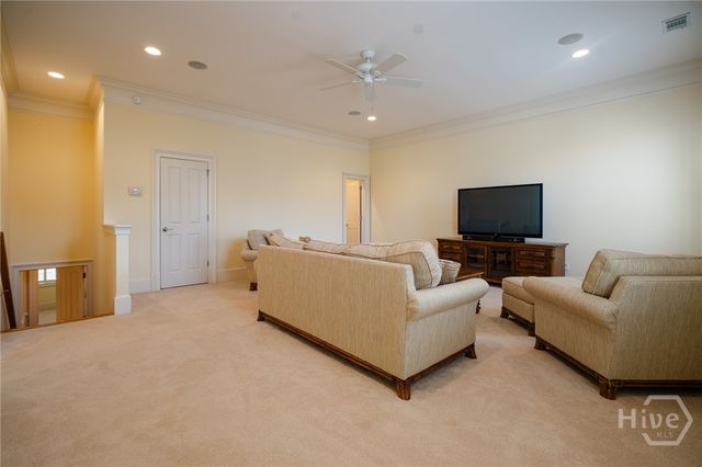 2 Paddington Circle, Savannah, GA 31410