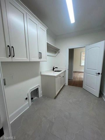 8205 Lulworth Drive, Stokesdale, NC 27357