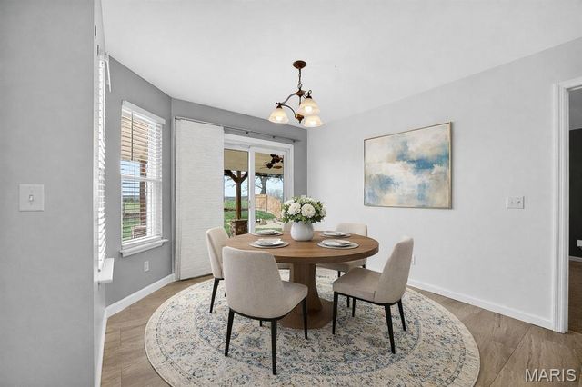 235 Hunters Chase Street, Winfield, MO 63389