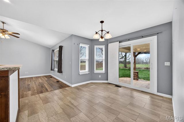 235 Hunters Chase Street, Winfield, MO 63389