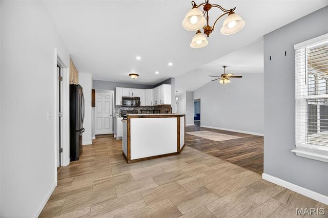 235 Hunters Chase Street, Winfield, MO 63389