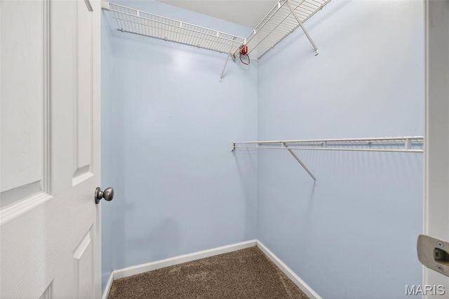 235 Hunters Chase Street, Winfield, MO 63389