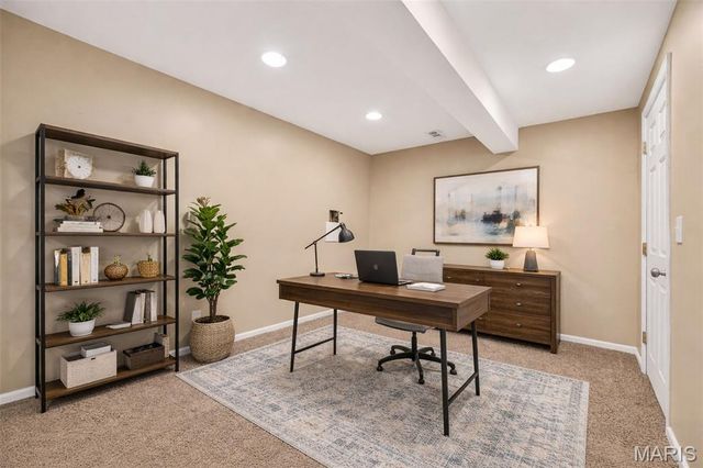 235 Hunters Chase Street, Winfield, MO 63389