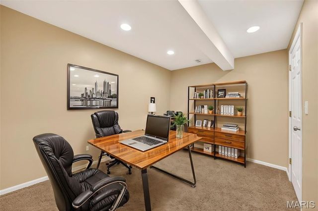 235 Hunters Chase Street, Winfield, MO 63389