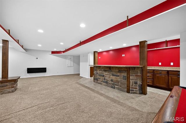 235 Hunters Chase Street, Winfield, MO 63389