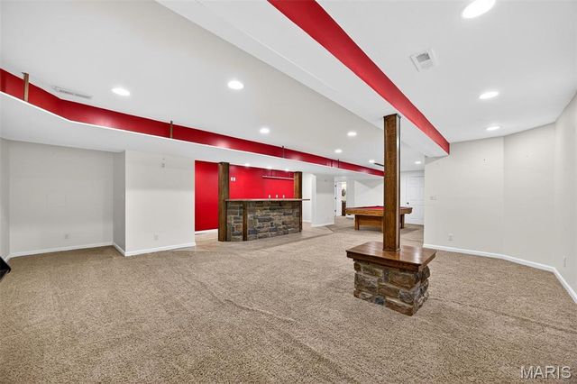 235 Hunters Chase Street, Winfield, MO 63389