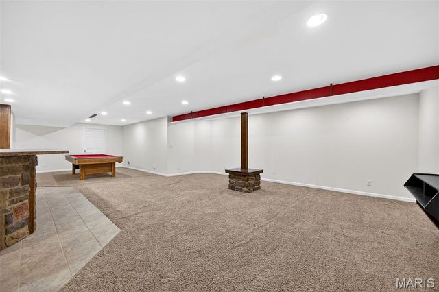 235 Hunters Chase Street, Winfield, MO 63389