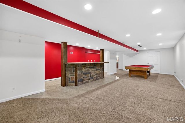 235 Hunters Chase Street, Winfield, MO 63389