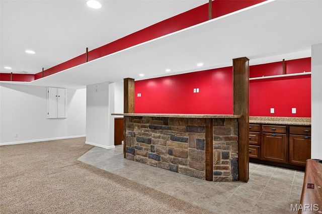 235 Hunters Chase Street, Winfield, MO 63389