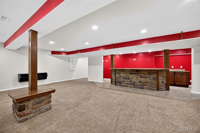 235 Hunters Chase Street, Winfield, MO 63389