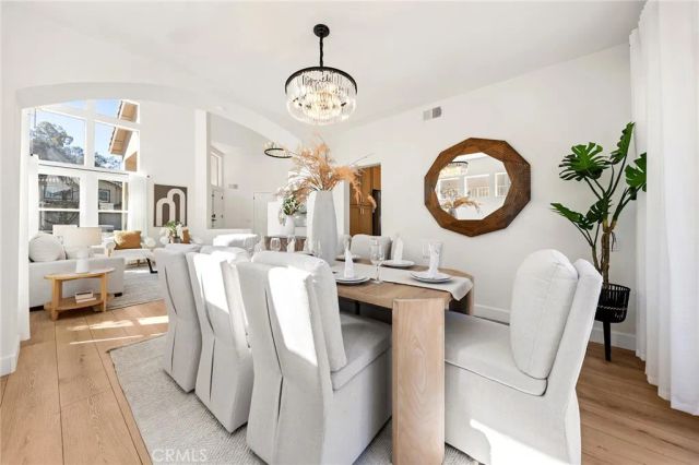 910 S Barton Court, Anaheim, CA 92808