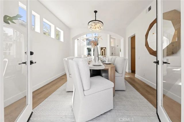 910 S Barton Court, Anaheim, CA 92808