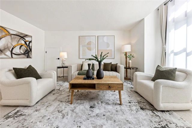 910 S Barton Court, Anaheim, CA 92808