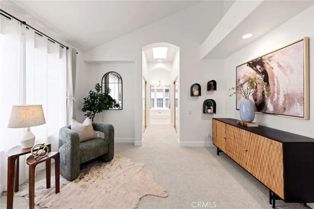 910 S Barton Court, Anaheim, CA 92808