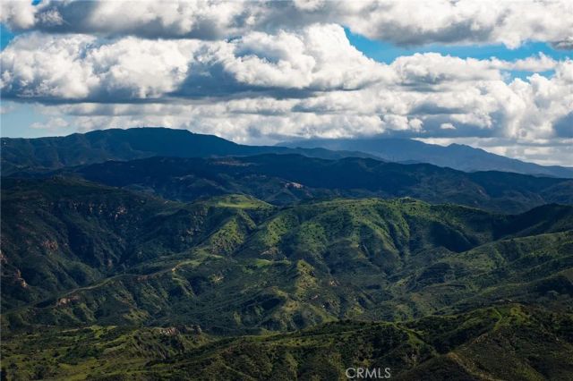 910 S Barton Court, Anaheim, CA 92808