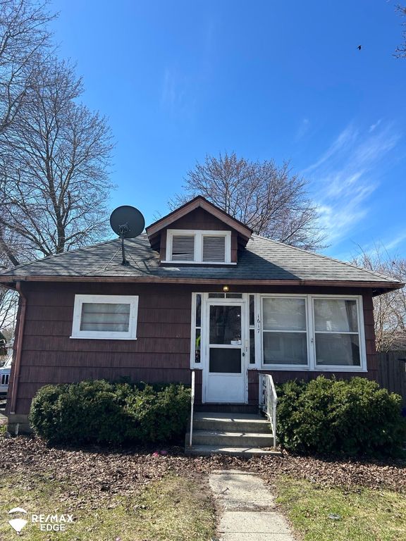 1617 Van Buren Street, Saginaw, MI 48602