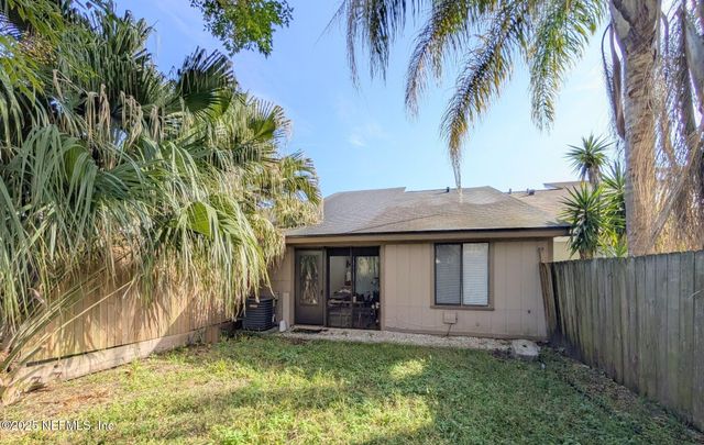 2416 SEABURY Place N, Jacksonville, FL 32246