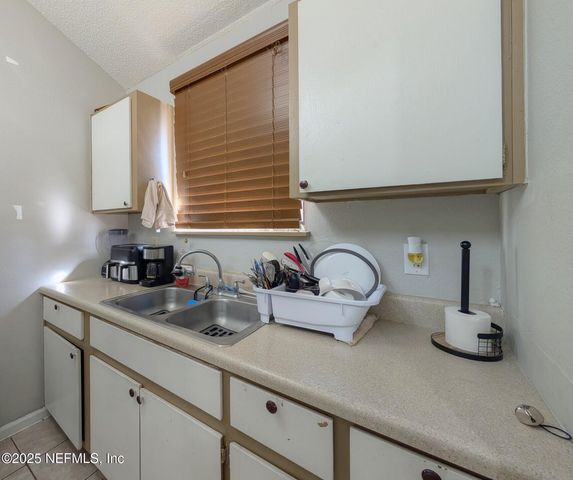 2416 SEABURY Place N, Jacksonville, FL 32246