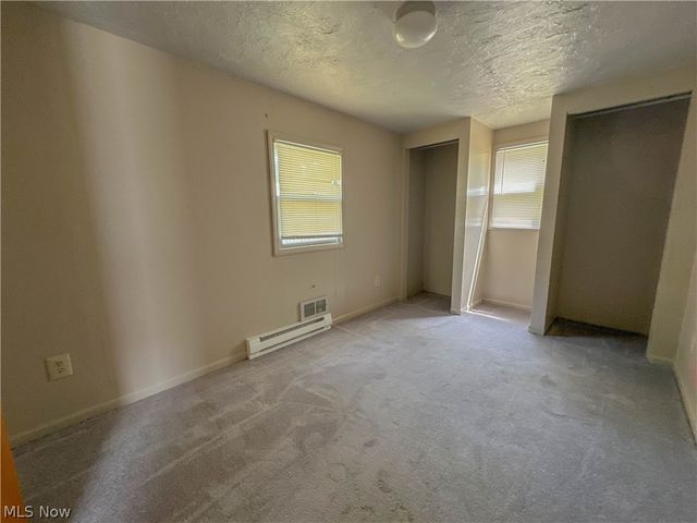1275 Sawyer Avenue, Akron, OH 44310