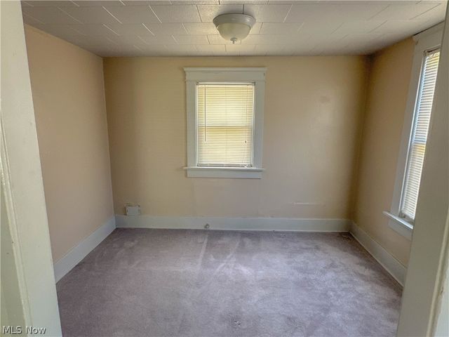 1275 Sawyer Avenue, Akron, OH 44310