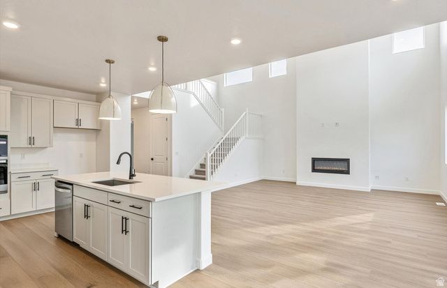 1001 E 250 S, Salem, UT 84653