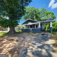 415 King Arnold Street, Atlanta, GA 30354