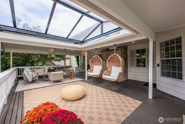 15919 NE 165th Street, Woodinville, WA 98072