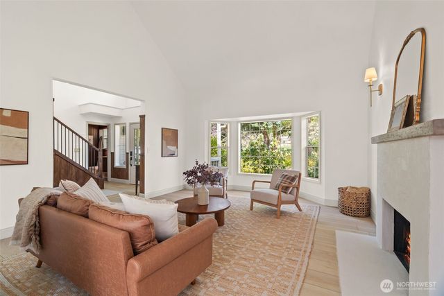 15919 NE 165th Street, Woodinville, WA 98072