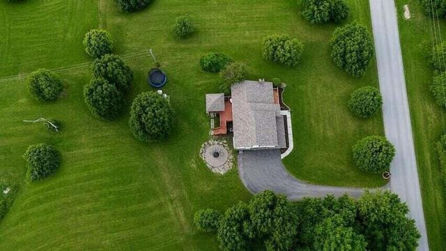 101 Rolling Ridge Drive, Berea, KY 40403