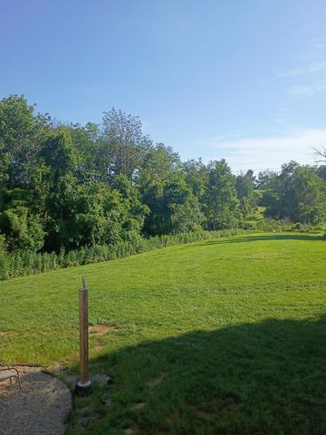 101 Rolling Ridge Drive, Berea, KY 40403