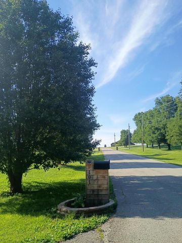 101 Rolling Ridge Drive, Berea, KY 40403