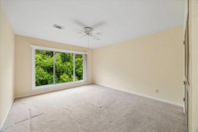 6659 Bayou Glen Road, Houston, TX 77057