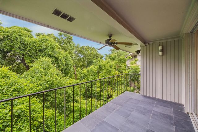 6659 Bayou Glen Road, Houston, TX 77057